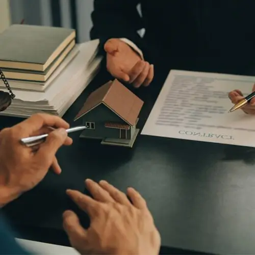 شماره وکیل ملکی در اصفهان